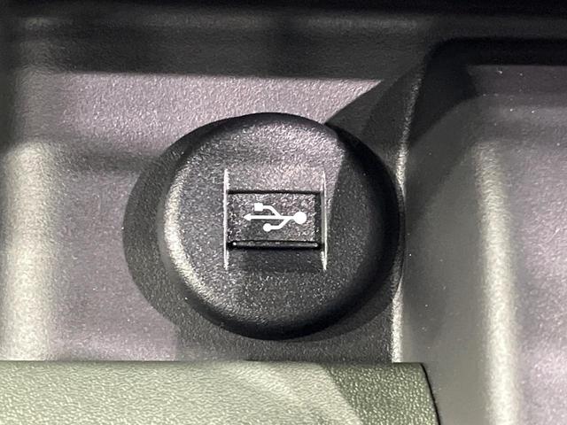 スペーシアギア ハイブリッドXZ ターボ ターボ 両側電動ドア 全周囲カメラ 衝突被害軽減システム レーダークルーズ 禁煙車 コーナーセンサー スマートキー LEDヘッド オートハイビーム 車線逸脱警報 オートライト オートエアコン(37枚目)