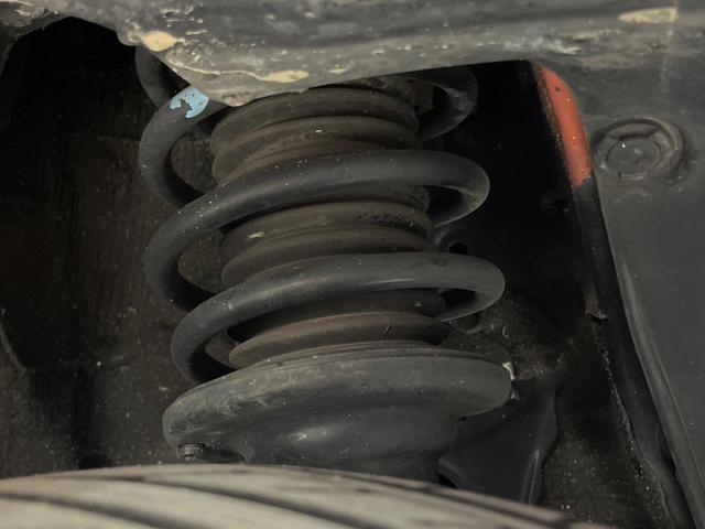 イグニス Fリミテッド バックカメラ 禁煙車 スマートキー LEDヘッド クルコン オートライト オートエアコン 純正16インチアルミ CD LEDフォグ(20枚目)