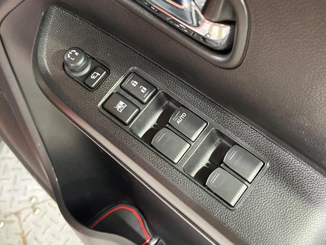 イグニス Fリミテッド バックカメラ 禁煙車 スマートキー LEDヘッド クルコン オートライト オートエアコン 純正16インチアルミ CD LEDフォグ(31枚目)