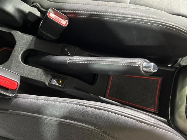 イグニス Fリミテッド バックカメラ 禁煙車 スマートキー LEDヘッド クルコン オートライト オートエアコン 純正16インチアルミ CD LEDフォグ(44枚目)