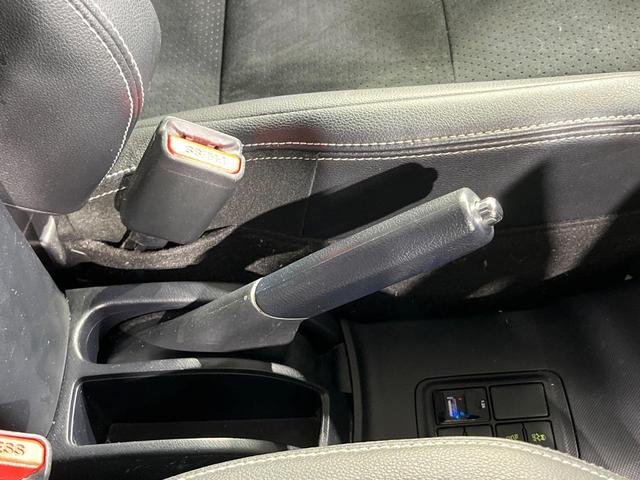 アクア G G’s SDナビ バックカメラ 衝突軽減装置 禁煙車 ハーフレザーシート スマートキー LEDヘッド ビルトインETC クルコン オートハイビーム 車線逸脱警報 オートライト オートエアコン(38枚目)