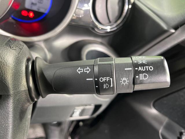 N-BOXカスタム G・Lパッケージ 電動スライドドア 純正ナビ バックカメラ 禁煙車 ドラレコ スマートキー HIDヘッドライト ビルトインETC オートライト オートエアコン 純正14インチアルミ Bluetooth CD DVD再生(28枚目)