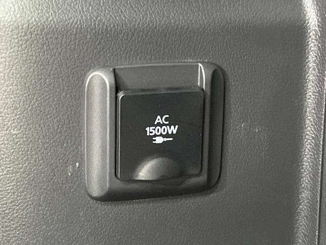 アウトランダーＰＨＥＶ Ｇリミテッドエディション　ＳＤナビ　バックカメラ　禁煙車　衝突軽減装置　４ＷＤ　レーダークルーズコントロール　デュアルエアコン　ＥＴＣ　ＬＥＤヘッドライト　オートライト　純正１８インチＡＷ　前席パワーシート（52枚目）