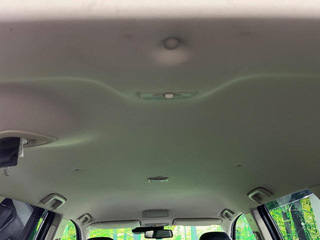 アウトランダーＰＨＥＶ Ｇリミテッドエディション　ＳＤナビ　バックカメラ　禁煙車　衝突軽減装置　４ＷＤ　レーダークルーズコントロール　デュアルエアコン　ＥＴＣ　ＬＥＤヘッドライト　オートライト　純正１８インチＡＷ　前席パワーシート（54枚目）