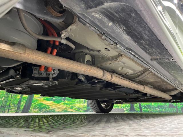 アウトランダーＰＨＥＶ Ｇリミテッドエディション　ＳＤナビ　バックカメラ　禁煙車　衝突軽減装置　４ＷＤ　レーダークルーズコントロール　デュアルエアコン　ＥＴＣ　ＬＥＤヘッドライト　オートライト　純正１８インチＡＷ　前席パワーシート（55枚目）