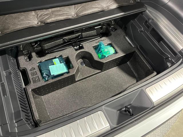 ハリアー Z 純正12型ナビ 全周囲カメラ JBLサウンド 衝突軽減 レーダークルーズ 禁煙車 デジタルインナーミラー パワーシート ドラレコ コーナーセンサー ブラインドスポットモニター ETC オートハイビーム(58枚目)