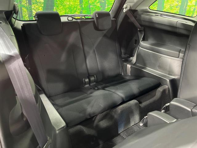 ジェイド ハイブリッドX 純正ナビ バックカメラ 衝突軽減 アダプティブクルーズ 禁煙車 ハーフレザーシート スマートキー LEDヘッド ETC 車線逸脱警報 オートライト オートエアコン ステアリングスイッチ(10枚目)