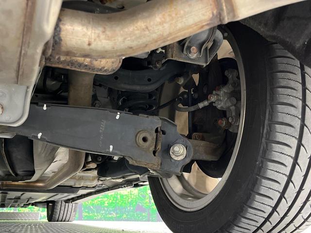 ジェイド ハイブリッドX 純正ナビ バックカメラ 衝突軽減 アダプティブクルーズ 禁煙車 ハーフレザーシート スマートキー LEDヘッド ETC 車線逸脱警報 オートライト オートエアコン ステアリングスイッチ(22枚目)