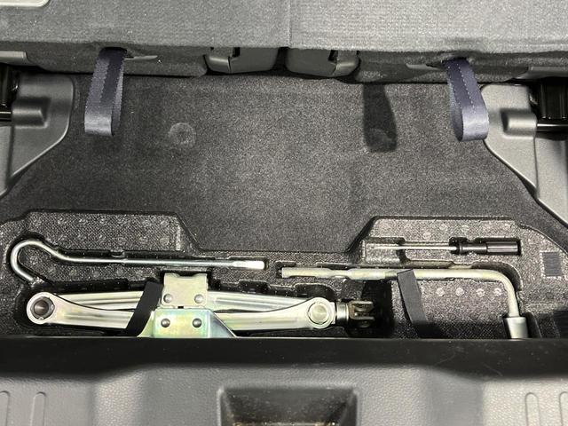 ジェイド ハイブリッドX 純正ナビ バックカメラ 衝突軽減 アダプティブクルーズ 禁煙車 ハーフレザーシート スマートキー LEDヘッド ETC 車線逸脱警報 オートライト オートエアコン ステアリングスイッチ(55枚目)