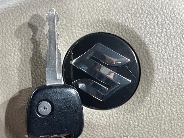 アルト Ｇ　禁煙車　オーディオ　ＣＤ再生　キーレスエントリー　電動格納ミラー　プライバシーガラス　ヘッドライトレベライザー（4枚目）