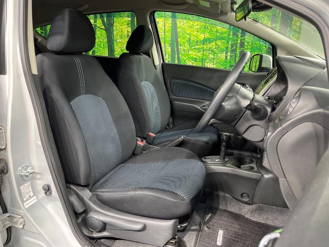 ノート X エマージェンシーブレーキパッケージ 純正ナビ バックカメラ 衝突軽減 禁煙車 スマートキー ETC CD再生 フルセグ アイドリングストップ 電動格納ミラー(8枚目)