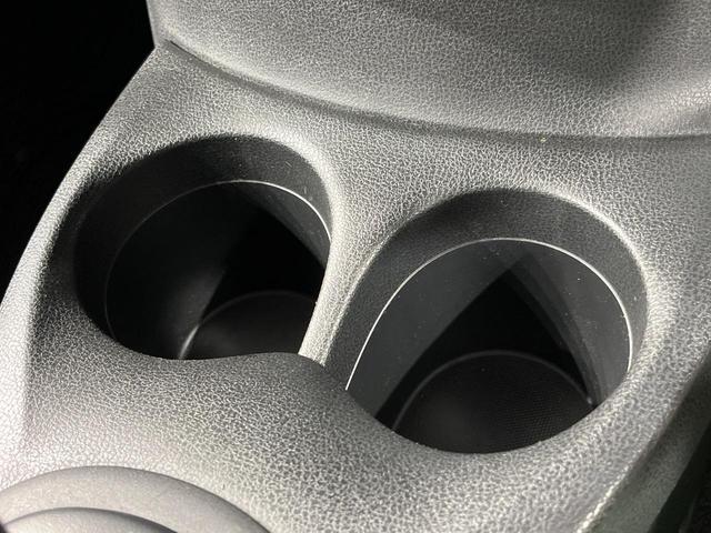 ノート X エマージェンシーブレーキパッケージ 純正ナビ バックカメラ 衝突軽減 禁煙車 スマートキー ETC CD再生 フルセグ アイドリングストップ 電動格納ミラー(40枚目)