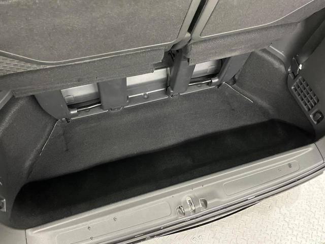 ステップワゴンスパーダ スパーダ 両側電動ドア バックカメラ 衝突軽減装置 レーダークルーズ 禁煙車 スマートキー LEDヘッド ビルトインETC 車線逸脱警報 オートライト デュアルエアコン 純正16インチアルミ Bluetooth(32枚目)