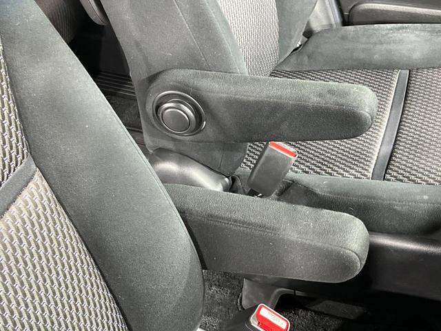 ステップワゴンスパーダ スパーダ 両側電動ドア バックカメラ 衝突軽減装置 レーダークルーズ 禁煙車 スマートキー LEDヘッド ビルトインETC 車線逸脱警報 オートライト デュアルエアコン 純正16インチアルミ Bluetooth(60枚目)