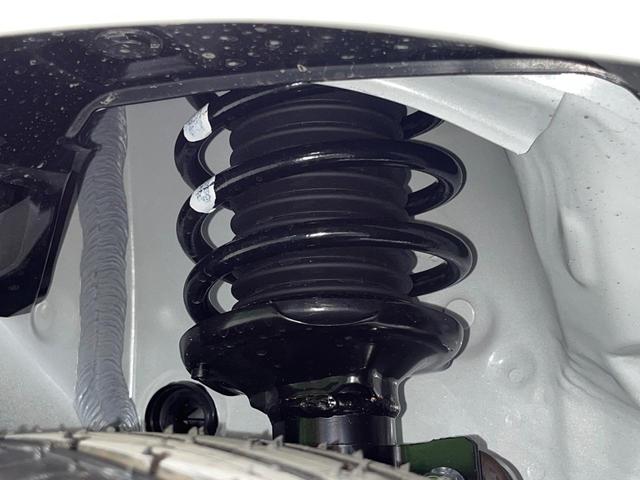 スペーシアカスタム ハイブリッドXS 禁煙車 両側電動ドア 衝突軽減装置 レーダークルーズ ハーフレザーシート コーナーセンサー スマートキー LEDヘッド オートハイビーム 車線逸脱警報 オートライト オートエアコン(20枚目)