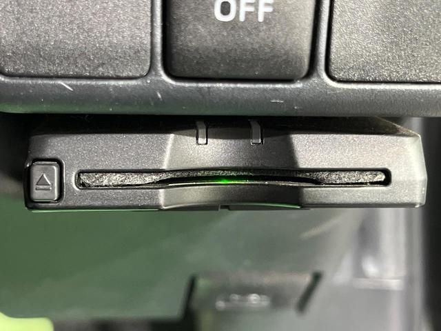 アクア G 純正SDナビ バックカメラ 禁煙車 スマートキー ETC オートエアコン Bluetooth CD DVD再生 フルセグ(7枚目)