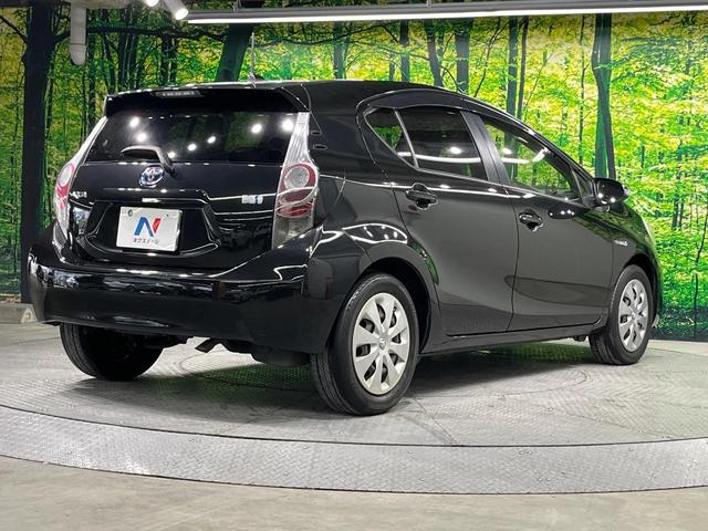 アクア G 純正SDナビ バックカメラ 禁煙車 スマートキー ETC オートエアコン Bluetooth CD DVD再生 フルセグ(17枚目)