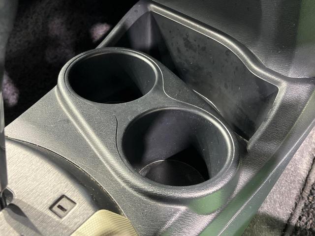 アクア G 純正SDナビ バックカメラ 禁煙車 スマートキー ETC オートエアコン Bluetooth CD DVD再生 フルセグ(34枚目)