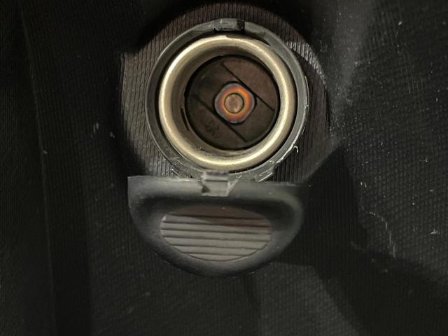 アクア G 純正SDナビ バックカメラ 禁煙車 スマートキー ETC オートエアコン Bluetooth CD DVD再生 フルセグ(35枚目)