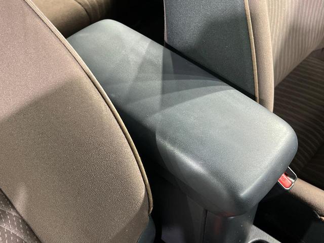 アクア G 純正SDナビ バックカメラ 禁煙車 スマートキー ETC オートエアコン Bluetooth CD DVD再生 フルセグ(39枚目)