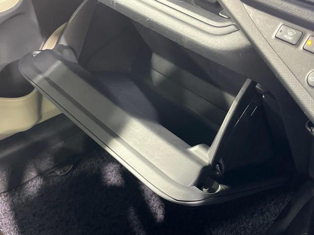 アクア G 純正SDナビ バックカメラ 禁煙車 スマートキー ETC オートエアコン Bluetooth CD DVD再生 フルセグ(42枚目)