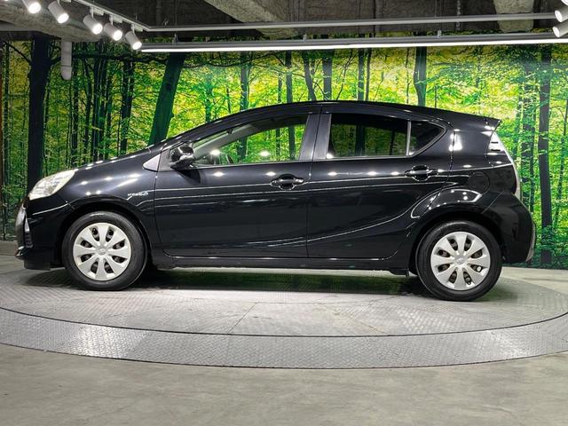 アクア G 純正SDナビ バックカメラ 禁煙車 スマートキー ETC オートエアコン Bluetooth CD DVD再生 フルセグ(63枚目)