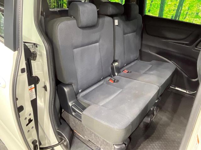 シエンタ ハイブリッドG 両側電動ドア バックカメラ 衝突軽減装置 禁煙車 スマートキー LEDヘッド ビルトインETC オートハイビーム オートライト オートエアコン 純正16インチアルミ フルセグ 電動格納ミラー(9枚目)