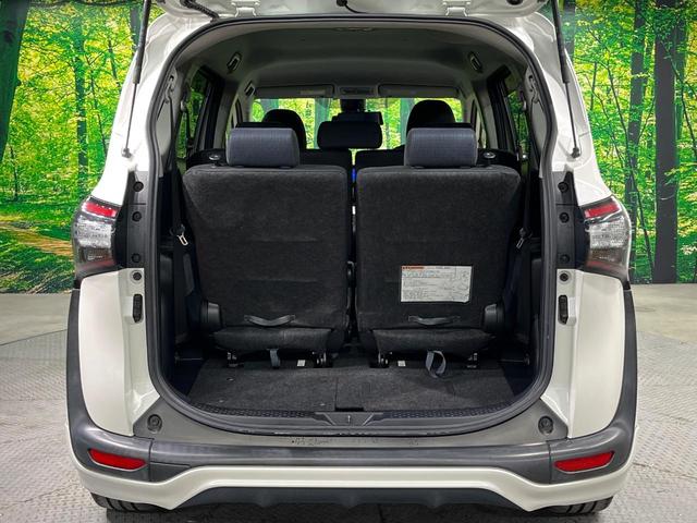 シエンタ ハイブリッドG 両側電動ドア バックカメラ 衝突軽減装置 禁煙車 スマートキー LEDヘッド ビルトインETC オートハイビーム オートライト オートエアコン 純正16インチアルミ フルセグ 電動格納ミラー(11枚目)