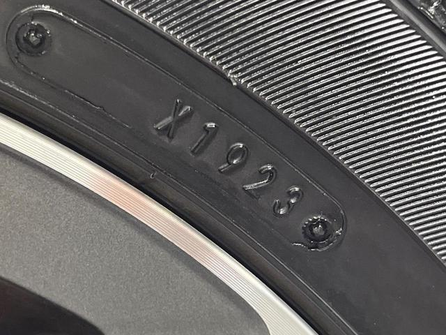 シエンタ ハイブリッドG 両側電動ドア バックカメラ 衝突軽減装置 禁煙車 スマートキー LEDヘッド ビルトインETC オートハイビーム オートライト オートエアコン 純正16インチアルミ フルセグ 電動格納ミラー(27枚目)