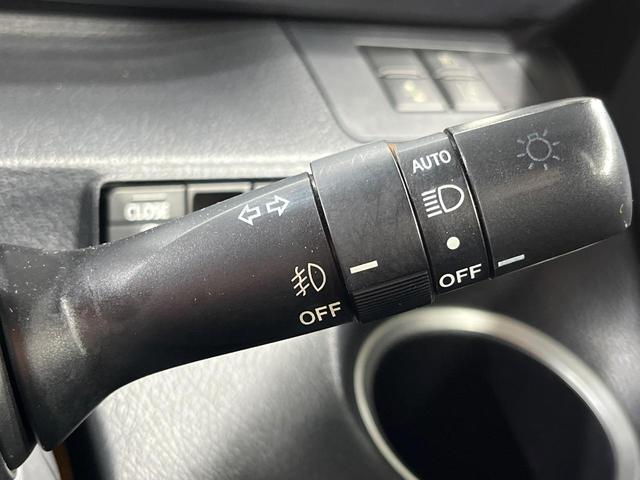 シエンタ ハイブリッドG 両側電動ドア バックカメラ 衝突軽減装置 禁煙車 スマートキー LEDヘッド ビルトインETC オートハイビーム オートライト オートエアコン 純正16インチアルミ フルセグ 電動格納ミラー(35枚目)