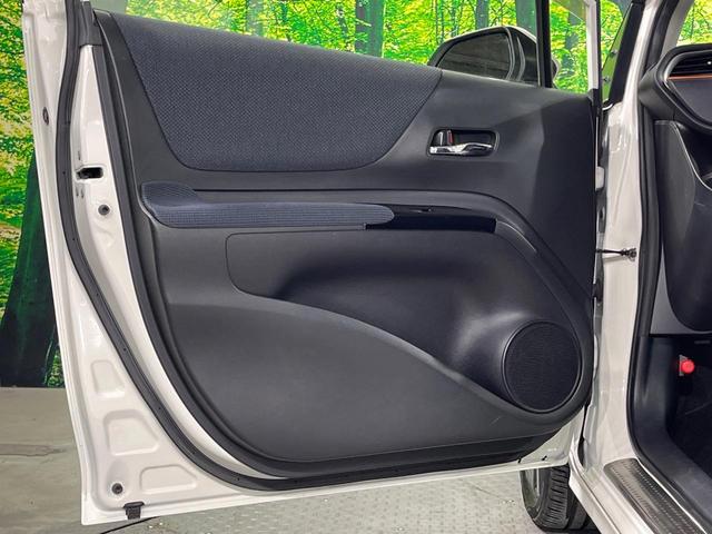 シエンタ ハイブリッドG 両側電動ドア バックカメラ 衝突軽減装置 禁煙車 スマートキー LEDヘッド ビルトインETC オートハイビーム オートライト オートエアコン 純正16インチアルミ フルセグ 電動格納ミラー(52枚目)