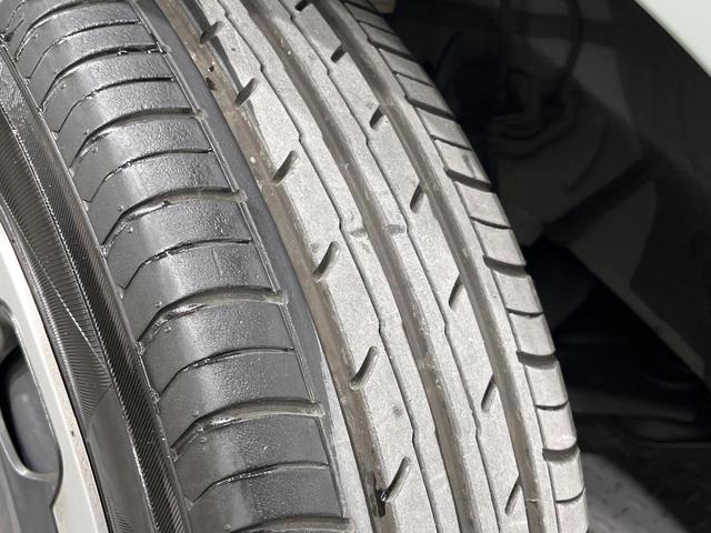 シエンタ ハイブリッドZ 両側電動ドア 10.5型純正ナビ バックカメラ 衝突被害軽減システム レーダークルーズ 禁煙車 コーナーセンサー スマートキー LEDヘッド ETC2.0 オートハイビーム 車線逸脱警報 オートライト(26枚目)