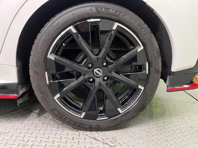 オーラ ニスモ 全周囲カメラ 衝突被害軽減システム レーダークルーズ 禁煙車 ハーフレザーシート コーナーセンサー スマートキー LEDヘッド ETC2.0 オートハイビーム 車線逸脱警報 オートライト(24枚目)