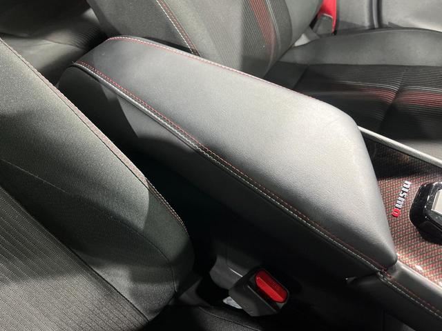 オーラ ニスモ 全周囲カメラ 衝突被害軽減システム レーダークルーズ 禁煙車 ハーフレザーシート コーナーセンサー スマートキー LEDヘッド ETC2.0 オートハイビーム 車線逸脱警報 オートライト(49枚目)