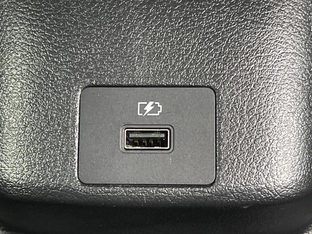 オーラ ニスモ 全周囲カメラ 衝突被害軽減システム レーダークルーズ 禁煙車 ハーフレザーシート コーナーセンサー スマートキー LEDヘッド ETC2.0 オートハイビーム 車線逸脱警報 オートライト(62枚目)