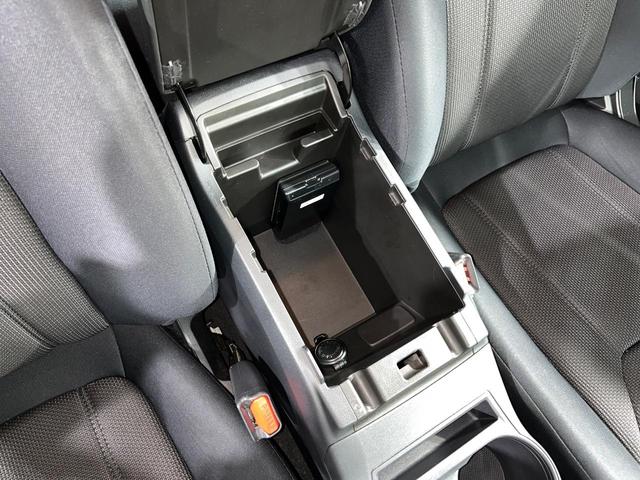 インプレッサG4 1.6i-L アイサイト 純正8型ナビ バックカメラ 衝突被減 レーダークルーズ スマートキー LEDヘッドライト オートライト オートエアコン ステアリングスイッチ Bluetooth CD フルセグ(47枚目)