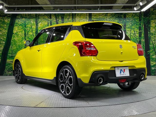 スイフトスポーツ ベースグレード MT車 全周囲カメラ 衝突被害軽減システム 禁煙車 ハーフレザーシート シートヒーター ドラレコ コーナーセンサー スマートキー LEDヘッド ビルトインETC 純正17インチアルミ 車線逸脱警報(62枚目)