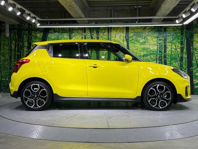 スイフトスポーツ ベースグレード MT車 全周囲カメラ 衝突被害軽減システム 禁煙車 ハーフレザーシート シートヒーター ドラレコ コーナーセンサー スマートキー LEDヘッド ビルトインETC 純正17インチアルミ 車線逸脱警報(63枚目)