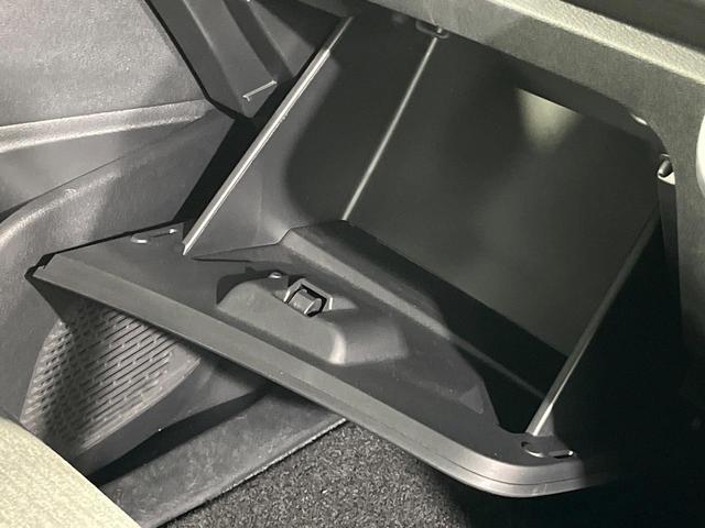 セレナ ハイウェイスターV 両側電動ドア 12.3インチメーカーナビ 全周囲カメラ 衝突軽減 プロパイロット 禁煙車 コーナーセンサー スマートキー LEDヘッド ETC ブラインドスポットモニター デジタルインナーミラー(49枚目)