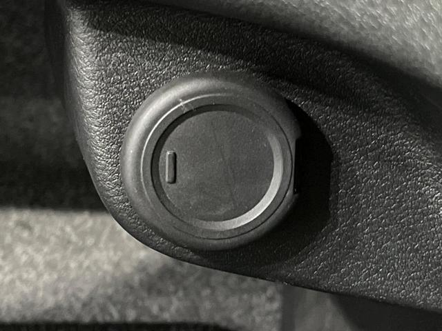 セレナ ハイウェイスターV 両側電動ドア 12.3インチメーカーナビ 全周囲カメラ 衝突軽減 プロパイロット 禁煙車 コーナーセンサー スマートキー LEDヘッド ETC ブラインドスポットモニター デジタルインナーミラー(56枚目)