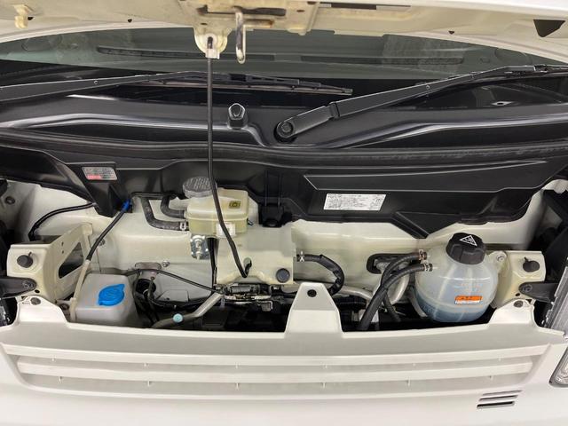 親切・丁寧な専門メカニックスタッフが応対！・車検・点検整備・事故等の修理などアフターサービスも安心。お車のカスタマイズもネクステージのサービススタッフまでご相談ください！