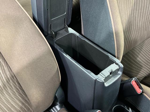 アクア Ｇ　バックカメラ　ＳＤナビ　禁煙車　スマートキー　ＥＴＣ　オートライト　オートエアコン　Ｂｌｕｅｔｏｏｔｈ　ＣＤ　ＤＶＤ再生　フルセグ（40枚目）