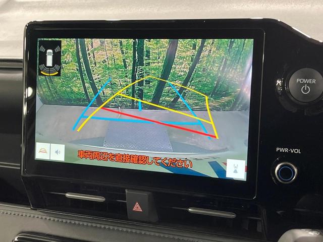 ヴォクシー ハイブリッドＳ－Ｚ　純正１０型ナビ　両側電動ドア　バックカメラ　衝突軽減　レーダークルーズ　禁煙車　ハーフレザーシート　コーナーセンサー　スマートキー　ＬＥＤヘッド　ＥＴＣ　シートヒーター　車線逸脱警報（5枚目）