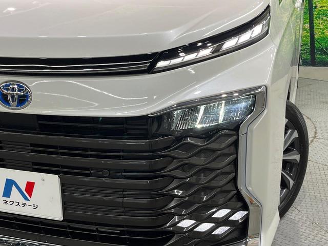 ヴォクシー ハイブリッドＳ－Ｚ　純正１０型ナビ　両側電動ドア　バックカメラ　衝突軽減　レーダークルーズ　禁煙車　ハーフレザーシート　コーナーセンサー　スマートキー　ＬＥＤヘッド　ＥＴＣ　シートヒーター　車線逸脱警報（13枚目）