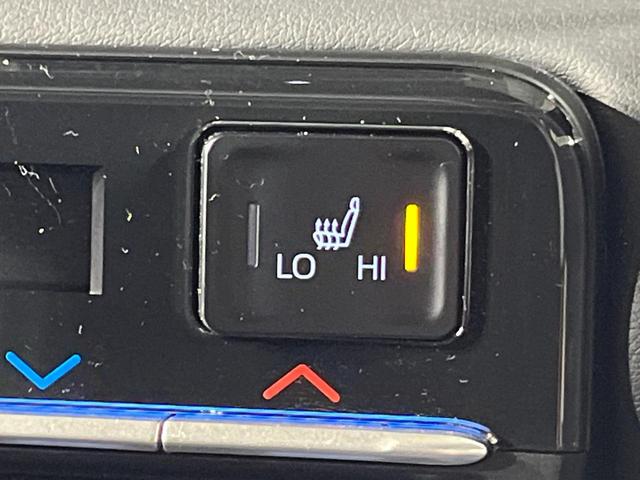 ヴォクシー ハイブリッドＳ－Ｚ　純正１０型ナビ　両側電動ドア　バックカメラ　衝突軽減　レーダークルーズ　禁煙車　ハーフレザーシート　コーナーセンサー　スマートキー　ＬＥＤヘッド　ＥＴＣ　シートヒーター　車線逸脱警報（38枚目）