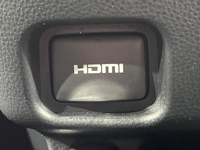 ヴォクシー ハイブリッドＳ－Ｚ　純正１０型ナビ　両側電動ドア　バックカメラ　衝突軽減　レーダークルーズ　禁煙車　ハーフレザーシート　コーナーセンサー　スマートキー　ＬＥＤヘッド　ＥＴＣ　シートヒーター　車線逸脱警報（43枚目）