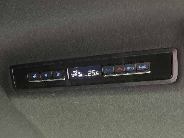 ヴォクシー ハイブリッドＳ－Ｚ　純正１０型ナビ　両側電動ドア　バックカメラ　衝突軽減　レーダークルーズ　禁煙車　ハーフレザーシート　コーナーセンサー　スマートキー　ＬＥＤヘッド　ＥＴＣ　シートヒーター　車線逸脱警報（51枚目）