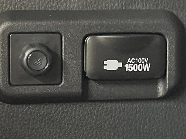 ヴォクシー ハイブリッドＳ－Ｚ　純正１０型ナビ　両側電動ドア　バックカメラ　衝突軽減　レーダークルーズ　禁煙車　ハーフレザーシート　コーナーセンサー　スマートキー　ＬＥＤヘッド　ＥＴＣ　シートヒーター　車線逸脱警報（54枚目）