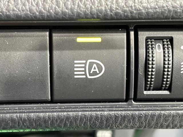 プリウス G 8インチ純正ディスプレイオーディオ バックカメラ 衝突被害軽減システム レーダークルーズ 禁煙車 コーナーセンサー シートヒーター ビルトインETC 純正19インチアルミ オートハイビーム(33枚目)