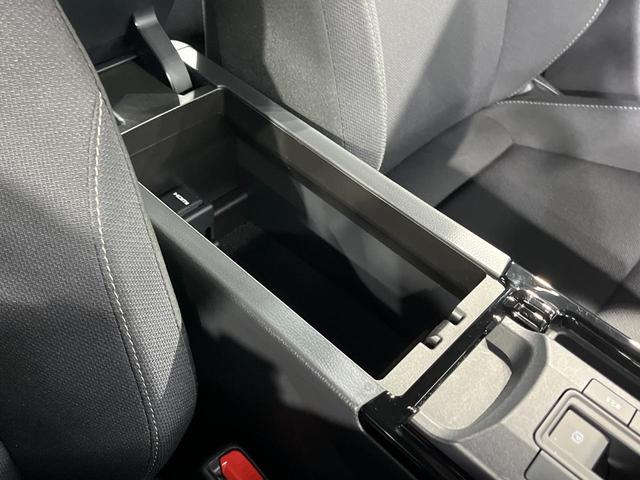 プリウス G 8インチ純正ディスプレイオーディオ バックカメラ 衝突被害軽減システム レーダークルーズ 禁煙車 コーナーセンサー シートヒーター ビルトインETC 純正19インチアルミ オートハイビーム(50枚目)